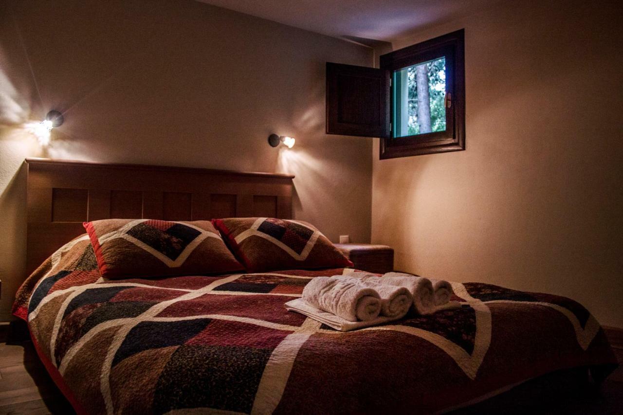 Guesthouse Vasiliki Steni Dhirfios Exterior photo